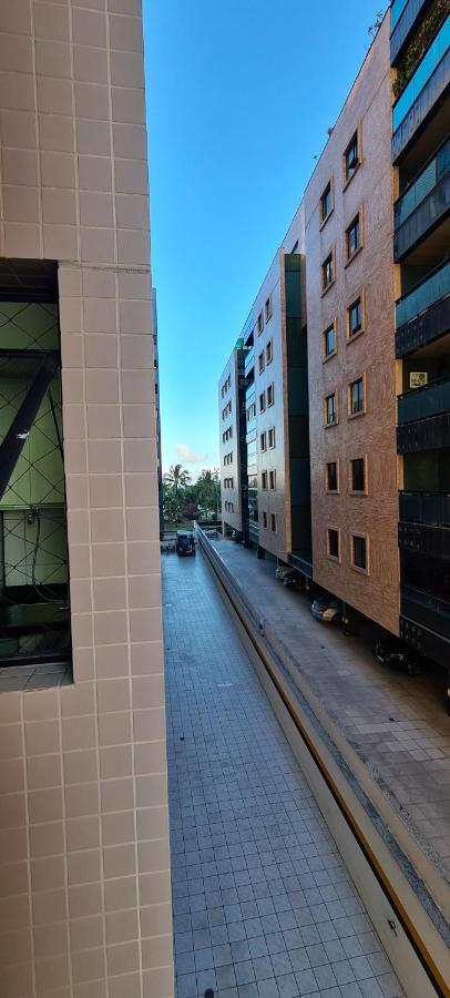 Apartamento Beira Mar De Pajucara / Maceió