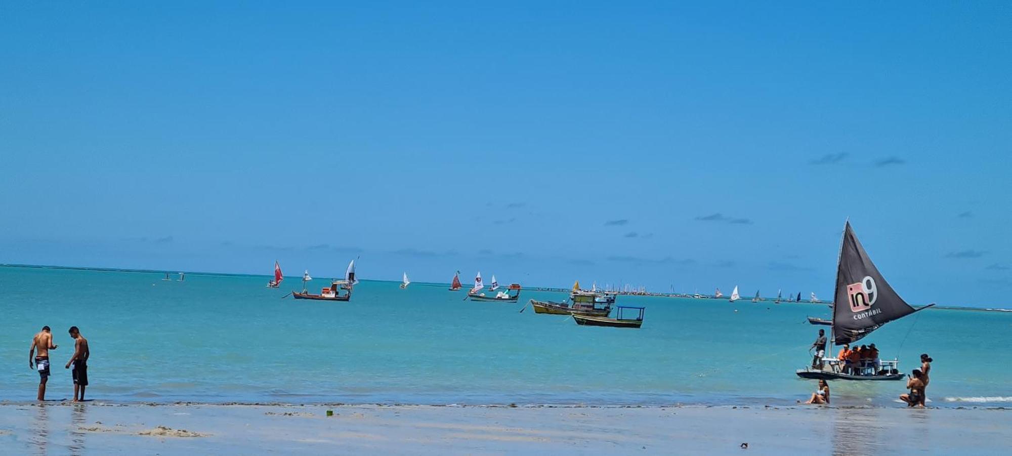 Beira Mar De Pajucara / Maceió