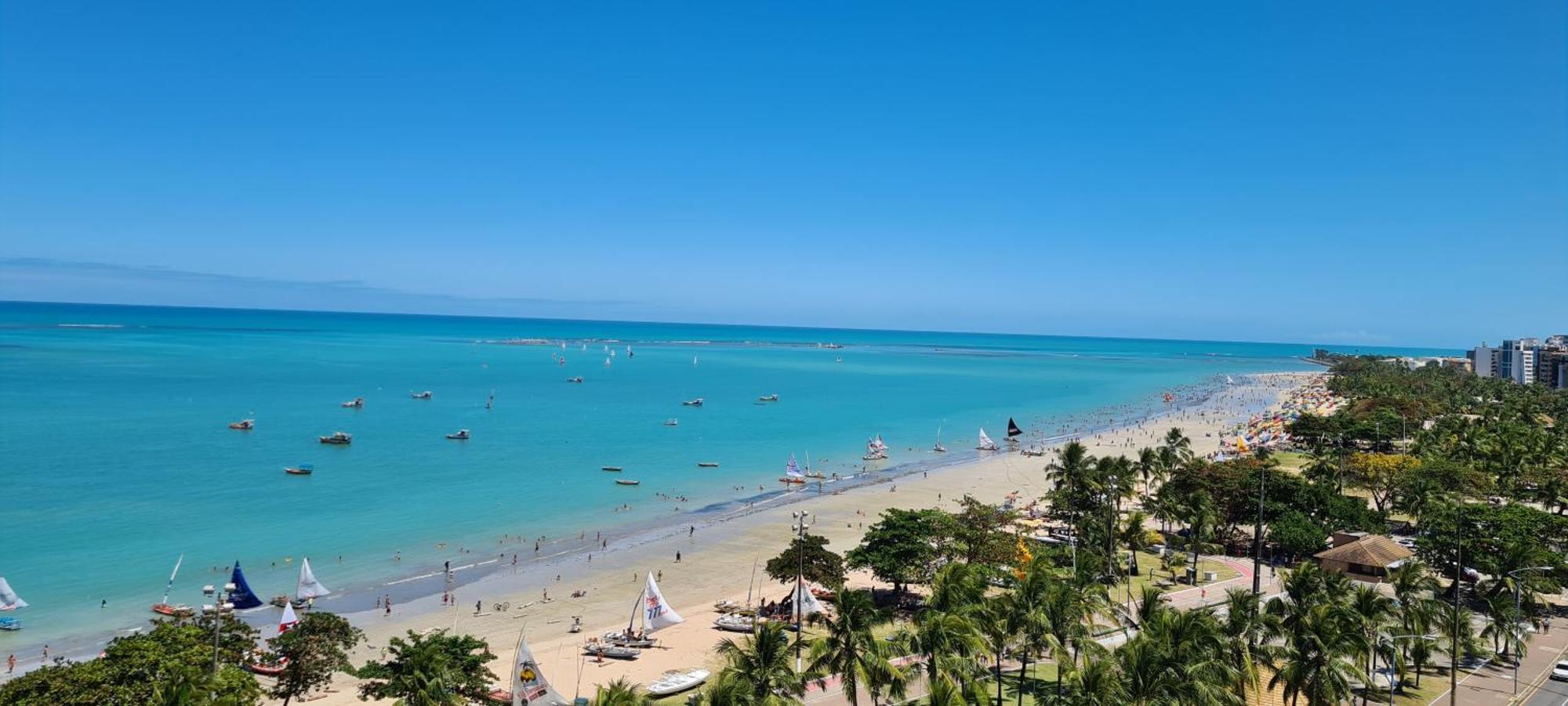 Beira Mar De Pajucara / Apartamento