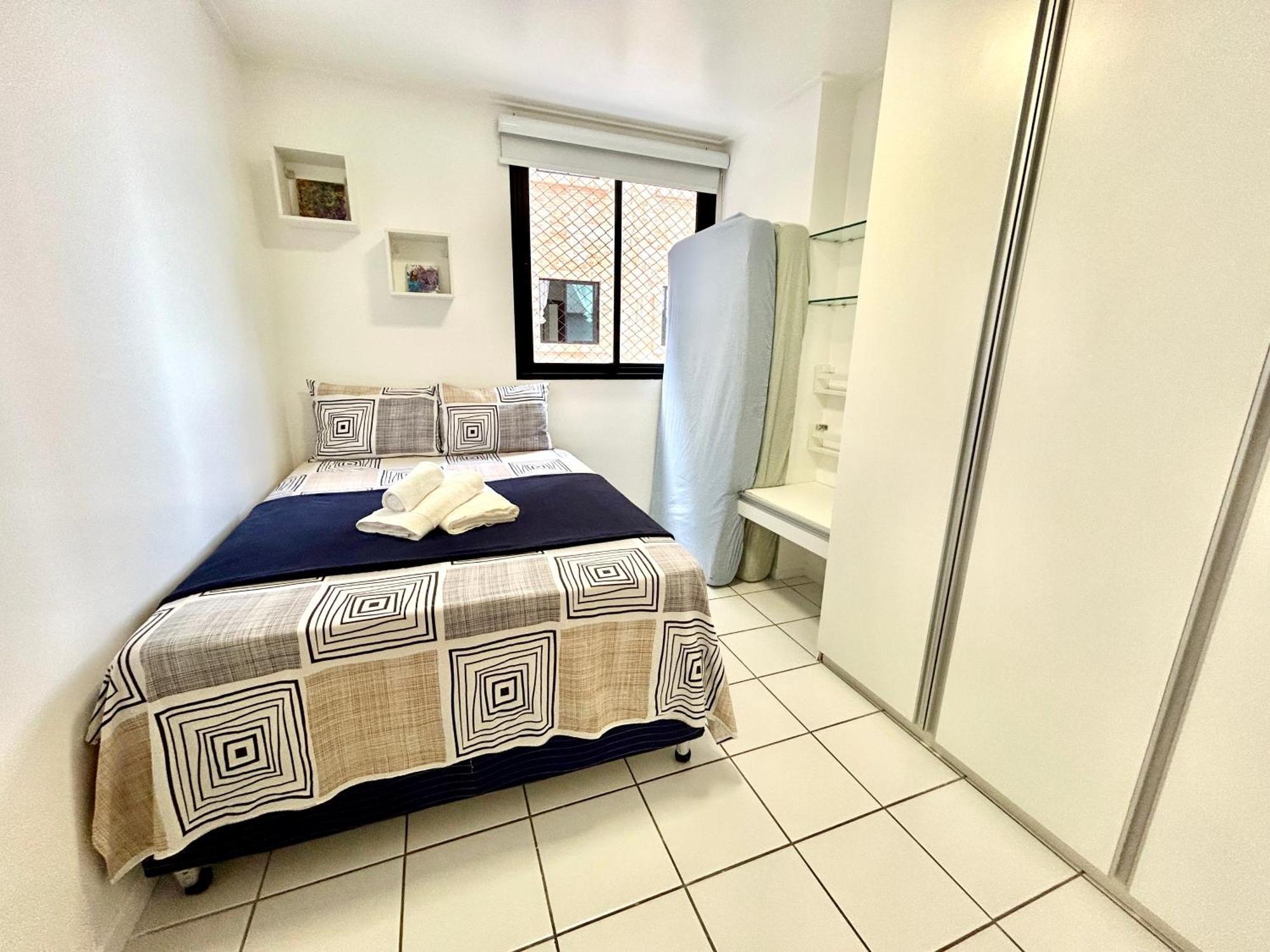 Beira Mar De Pajucara / Apartamento *