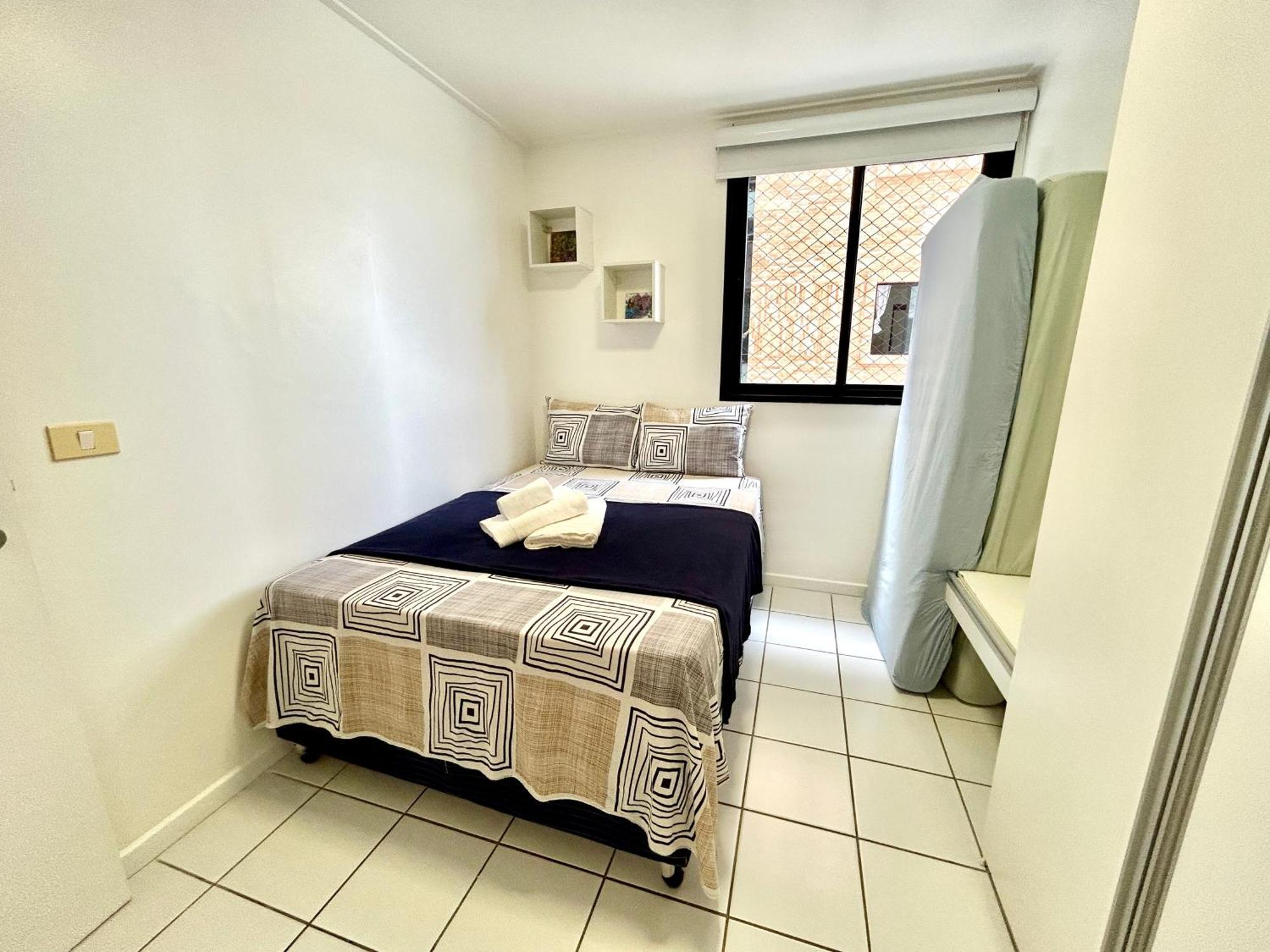 Apartamento Beira Mar De Pajucara / Maceió