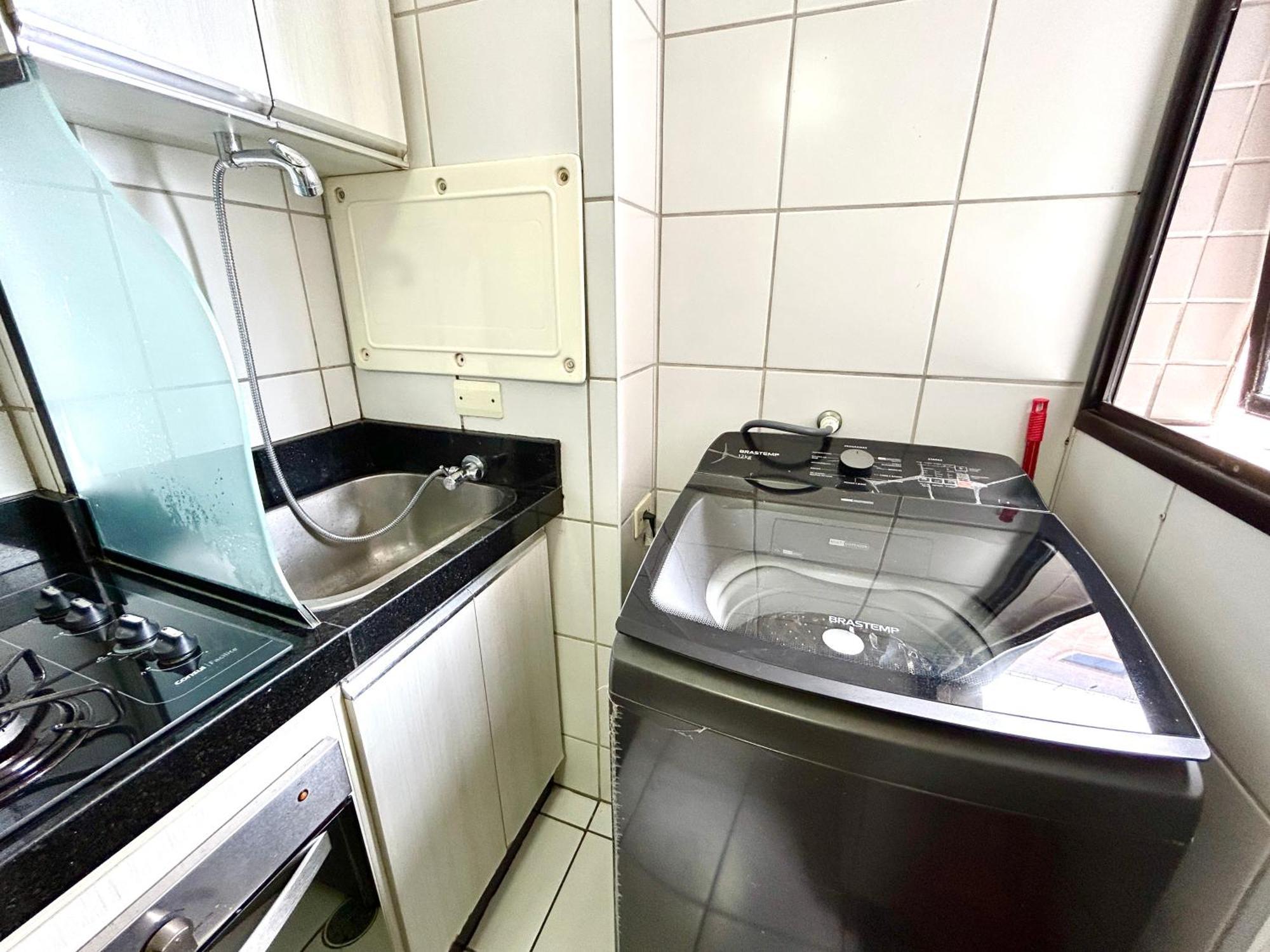 Beira Mar De Pajucara / Apartamento *